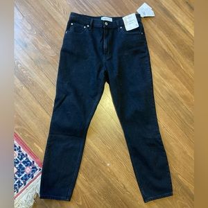 NWT The Skinny Abercrombie Size 29/8
